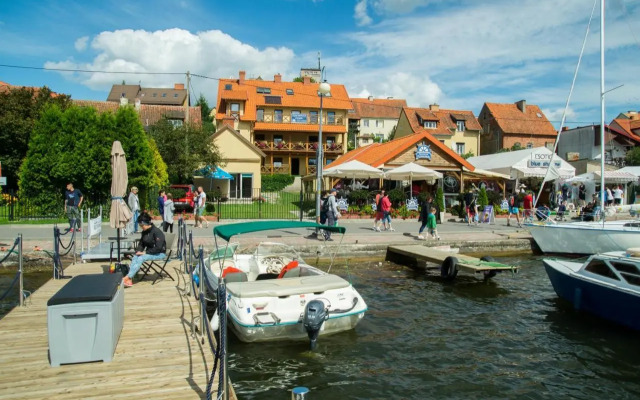 Promenada Apartamenty I Domek Nad Jeziorem