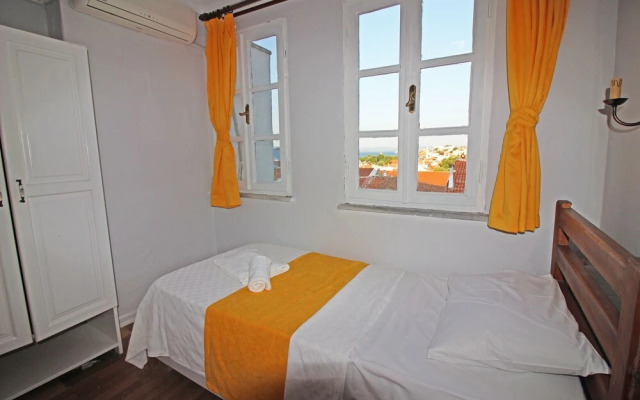 Eflatun Guest House