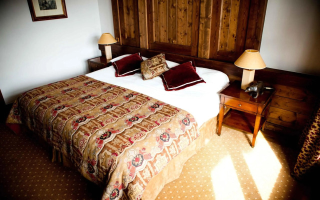 Hôtel Barmes de L'Ours