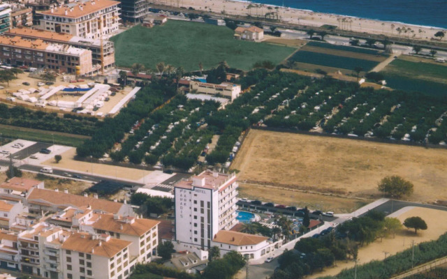 Htop Paradis Park Suites