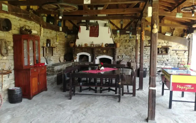 Beeva House