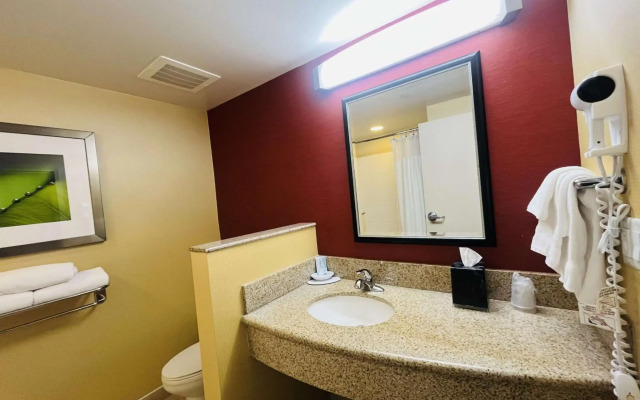 Sonesta Essential Junction City