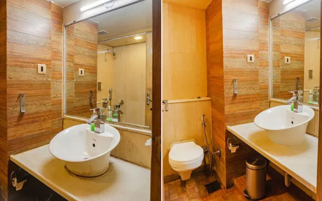 Fabhotel Prime Deccan 8