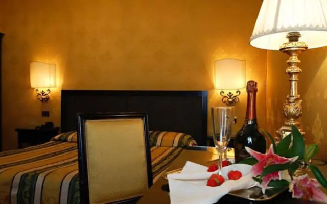 Venice Hotel Villa Dori