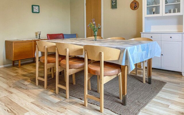 Awesome Home in Finspång With Wifi and 3 Bedrooms