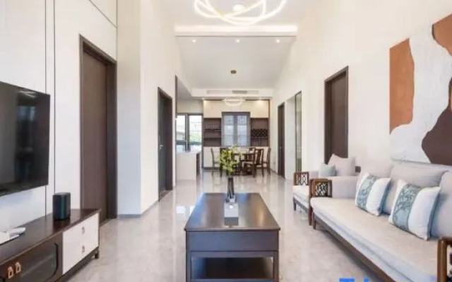 Weilai Harbor Pool Holiday Villa (Sanya Bay Phoenix Airport Branch)