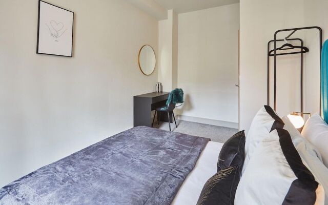 Host Stay Maritime