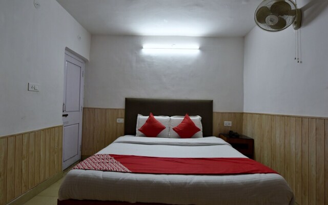 OYO 12023 Hotel Jasmine