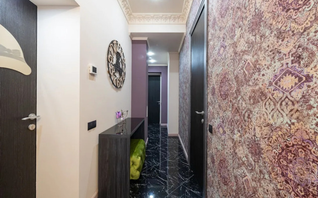 Mr. Grey Boutique Hotel