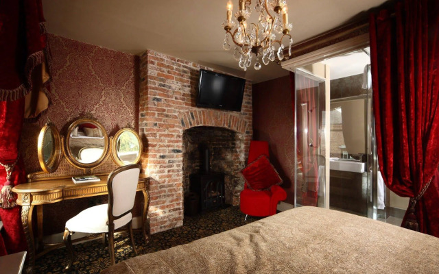 OYO The Townhouse