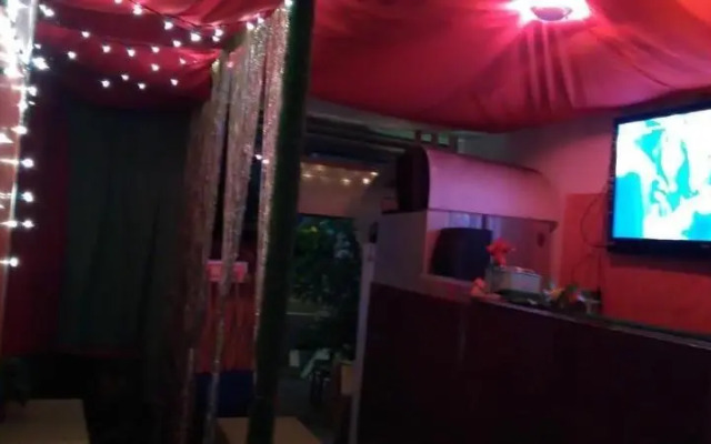 Backpacker Guest Home