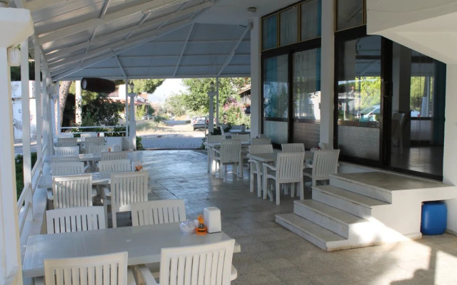 Moda Pansiyon Güzelçamlı