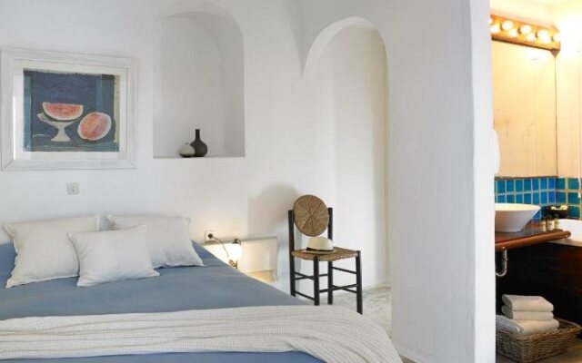 Altana Traditional Houses & Suites