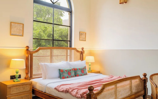 Water Edge by Akama Homes- 4Bhk Luxe