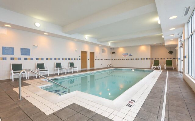 Holiday Inn Aurora North - Naperville by IHG