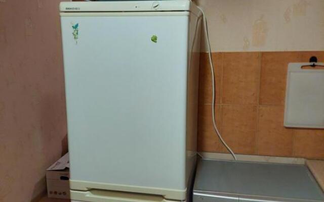1 room aprtment 400 from sea