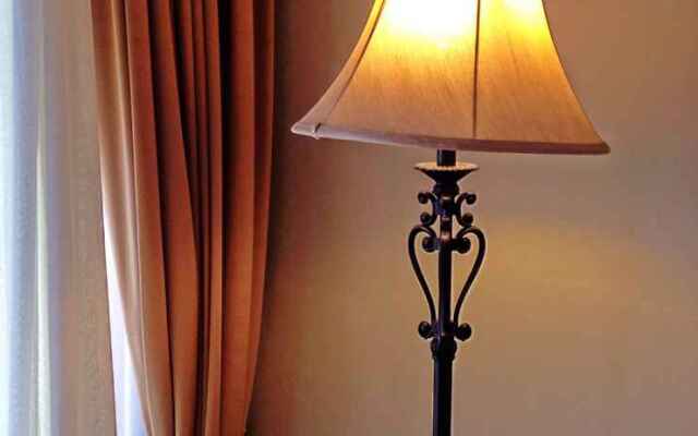 Nuwis Hotel & Convention