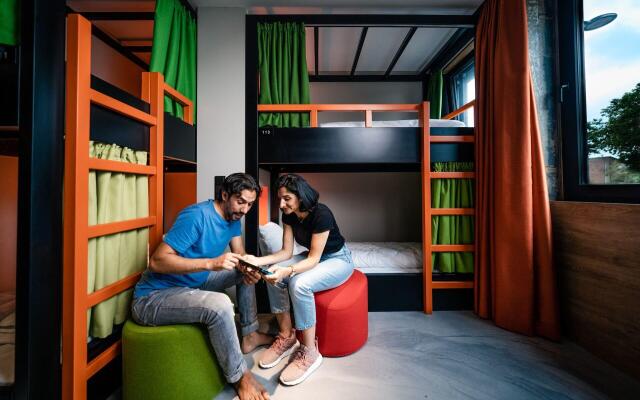 KONCEPT Hotel International