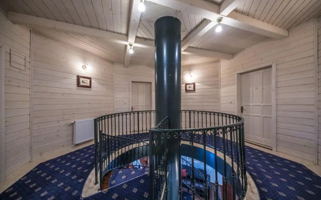 Forest Hills Hotel & Golf