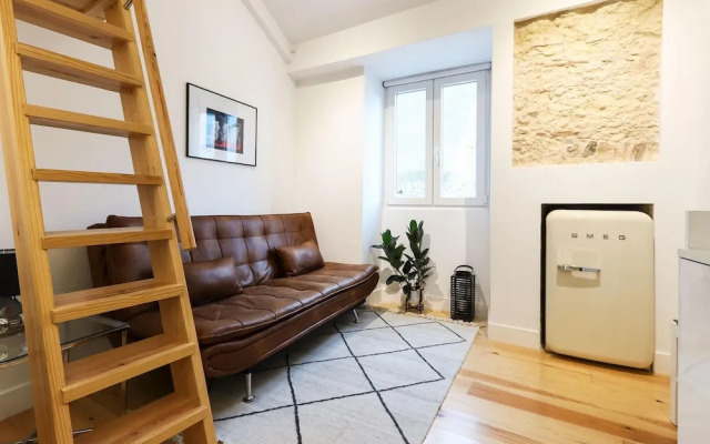 Charming Santos by Homing