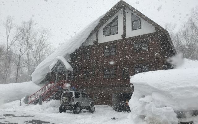 NISEKO TRAIL-HEAD lodge