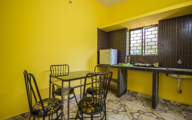 OYO 12435 Home Sunny 2BHK Uddo Beach