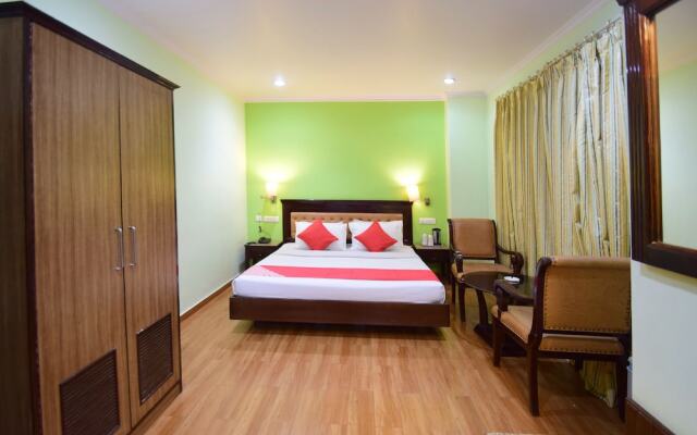 OYO 11494 Hotel Marc