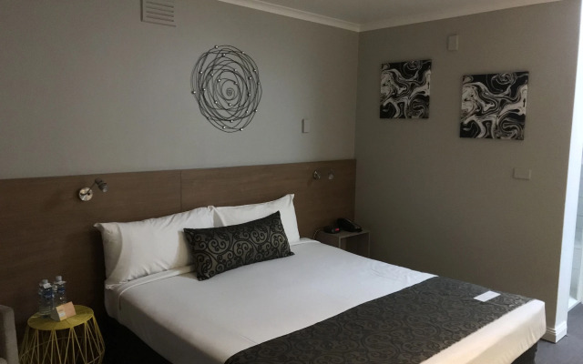 Nightcap at Burnie Townhouse