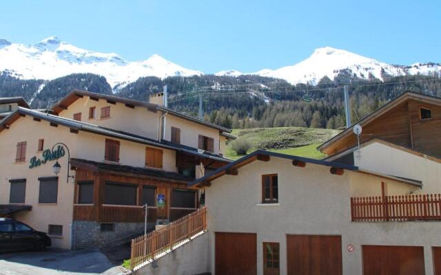 Appartement Lanslevillard, 2 pièces, 6 personnes - FR-1-508-107