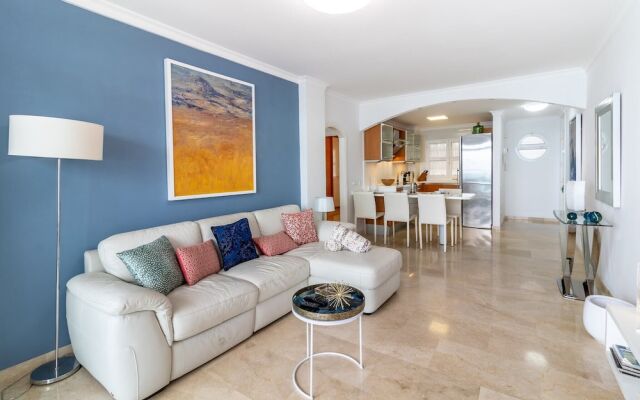 35008c01 - Vista Hespérides 1, 1º C