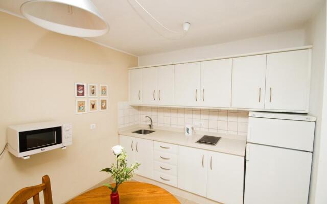 Parque Tropical Apartments