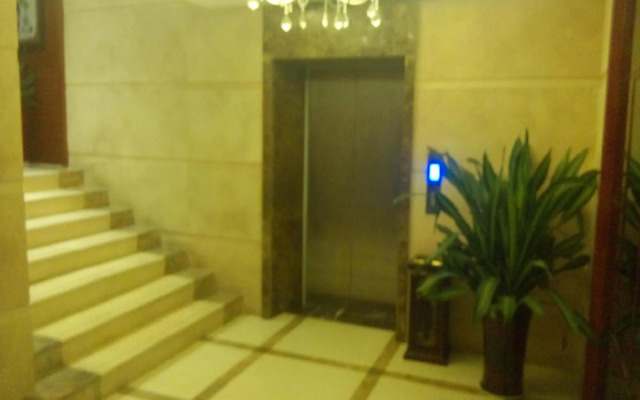 Tianshang Renjian Motel