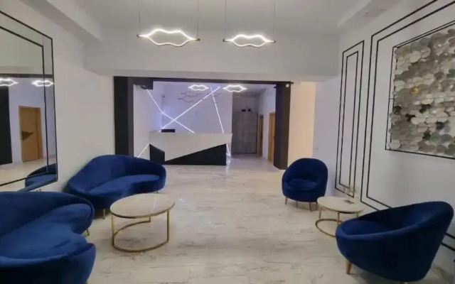 Signature Promenada Hotel-Apartments 2