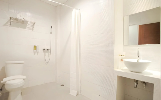 Hotel Bliss Soetta Semarang
