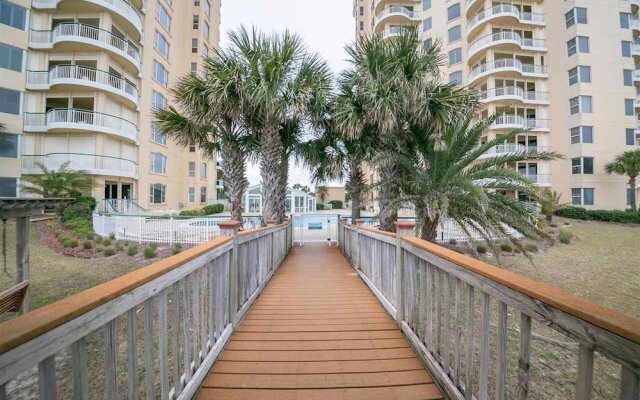 Beach Colony West 9D