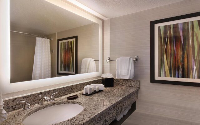 Embassy Suites by Hilton Palm Desert
