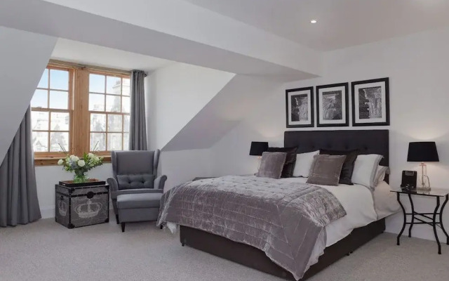 The Penthouse at The Royal Mile