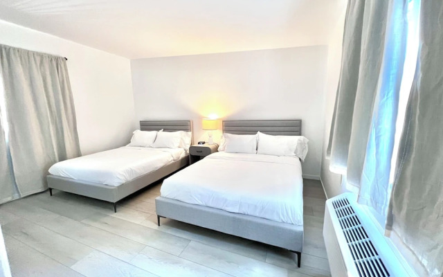 Wainscott Woods Retreat