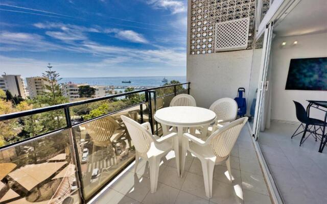 Skol 514 East Facing Duplex Apartment with Sea Views