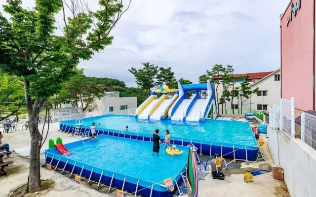 Ekllim Pension