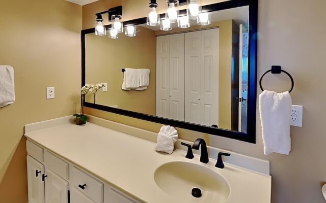 Emerald Towers by Southern Vacation Rentals II