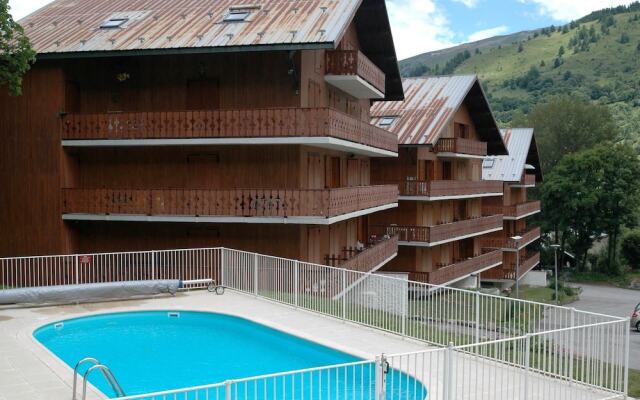 Studio Cabin 4 People 1 Exposed South