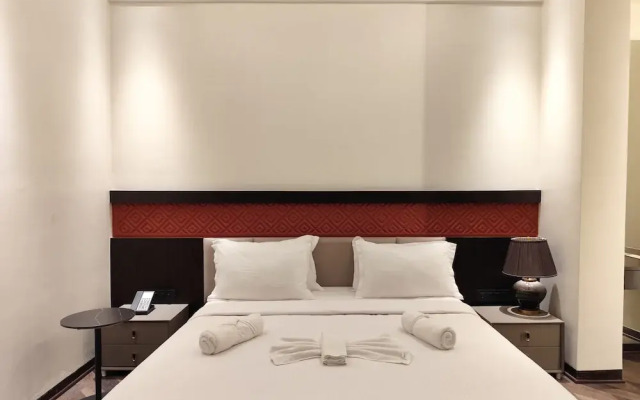 The Long D Hotel and Banquet