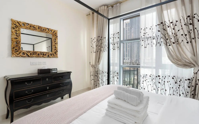 Lux BnB I Standpoint Tower I Opera View