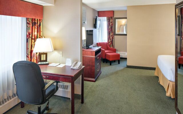 Holiday Inn Express Red Deer by IHG