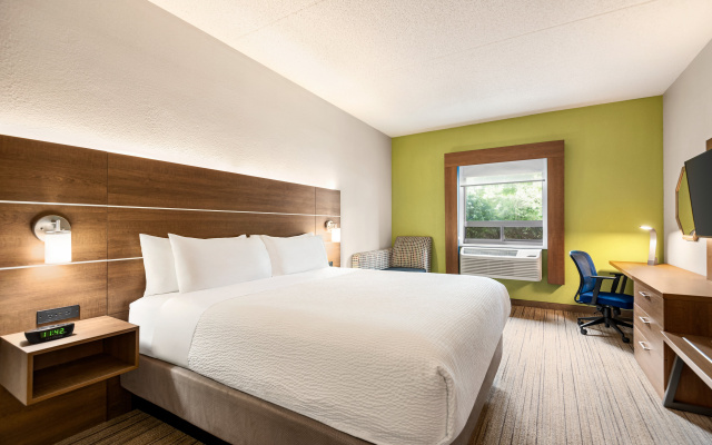 Holiday Inn Express Winchester South-Stephens City by IHG