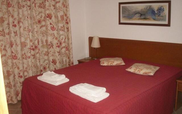 Praia da Lota Resort - Hotel & Apartments