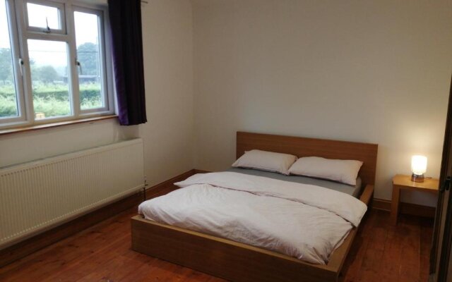 3-bed Cottage in Quiet & Green Wallington