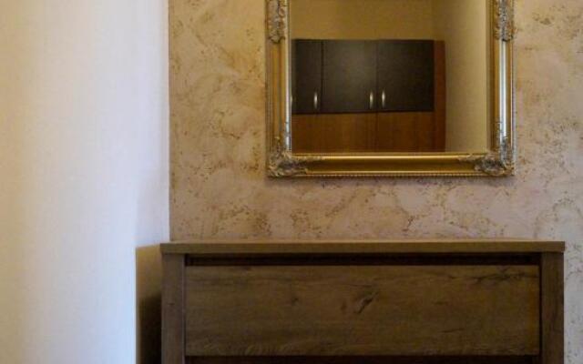 Super Centre Apartment - 3 min from the beach