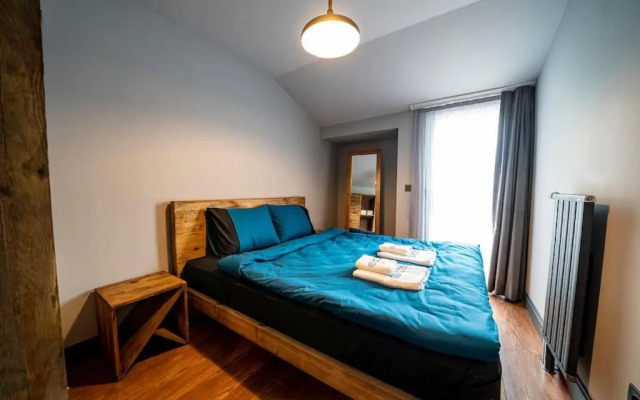 Superior, dublex residence,7/24 Security,2 bedroom ( Benesta 231 )